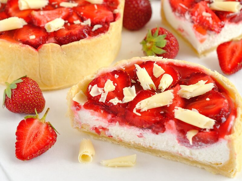 Strawberry Tart Slice — Red, Appetizing