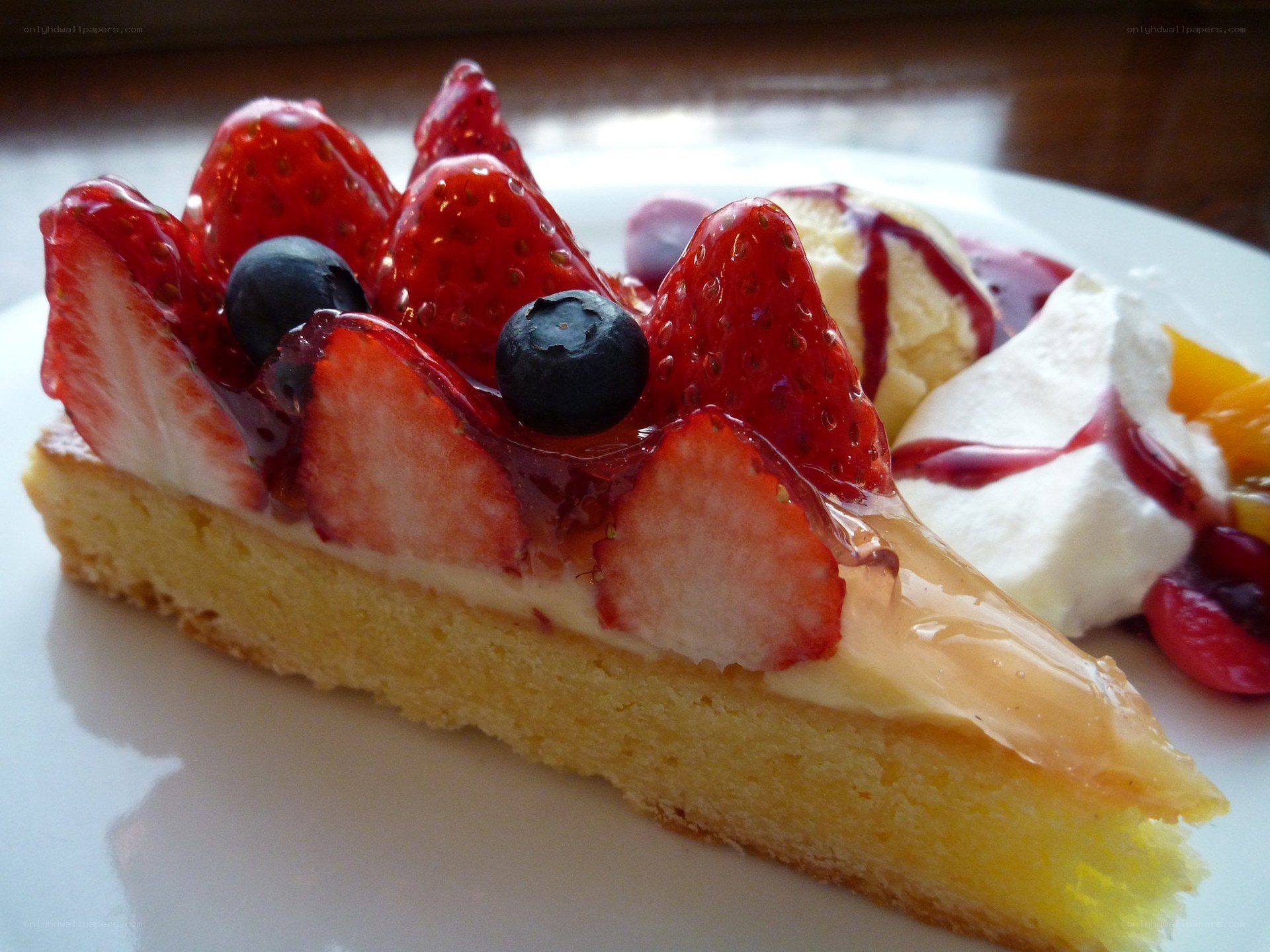 Strawberry tart with berries