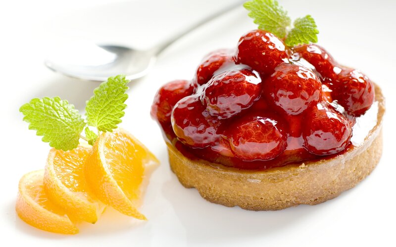 Strawberry Tart with Orange — Red