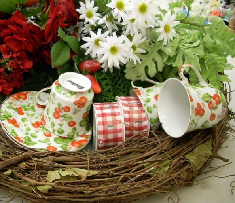 Strawberry-themed Teacups
