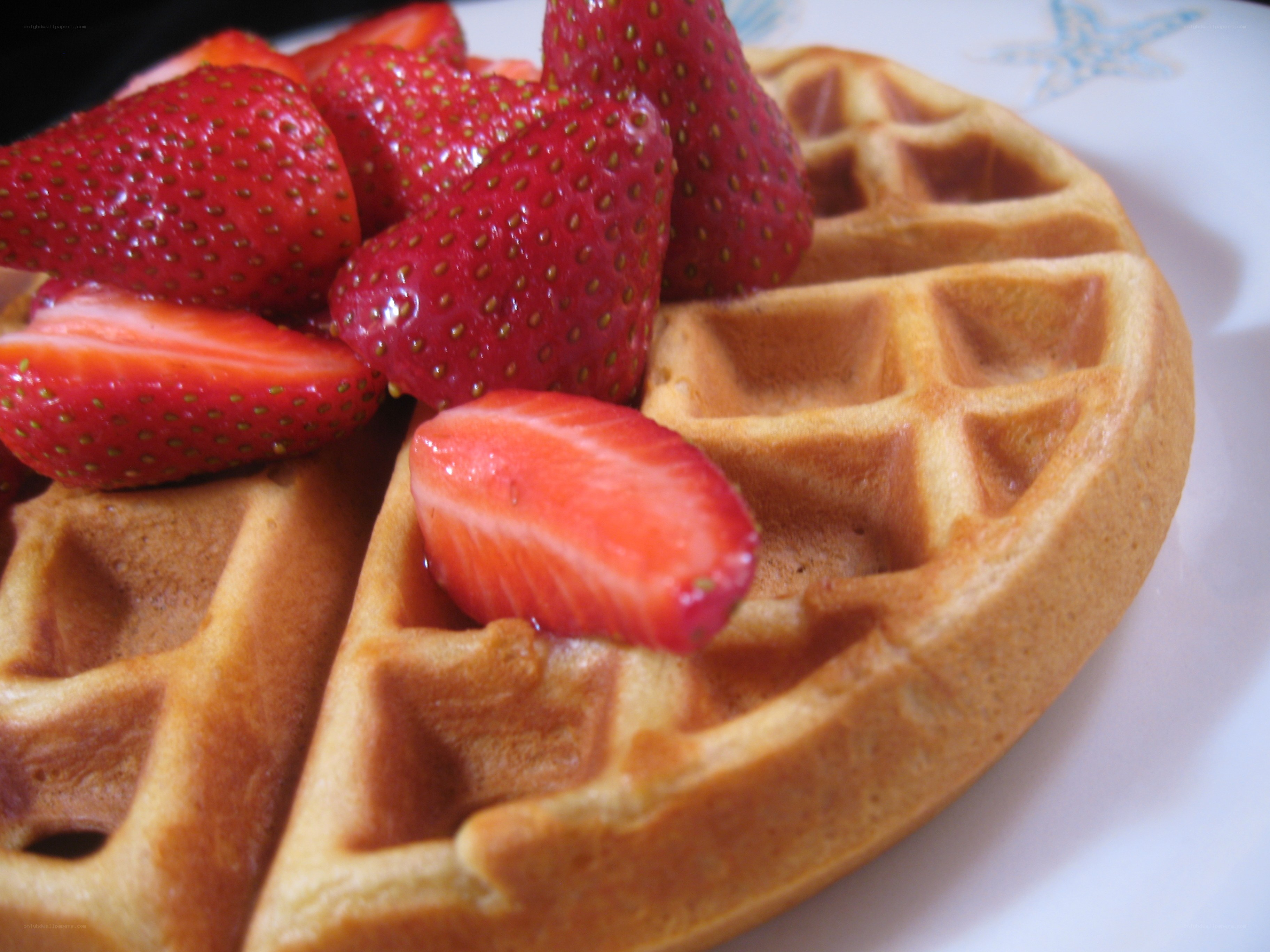 strawberry waffle breakfast