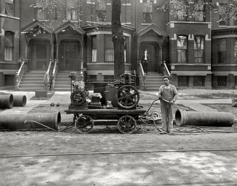 Street construction in early 20th century