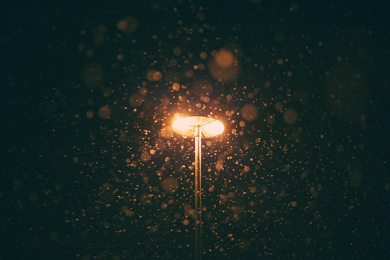 Street Lamp at Night — Black, Calm