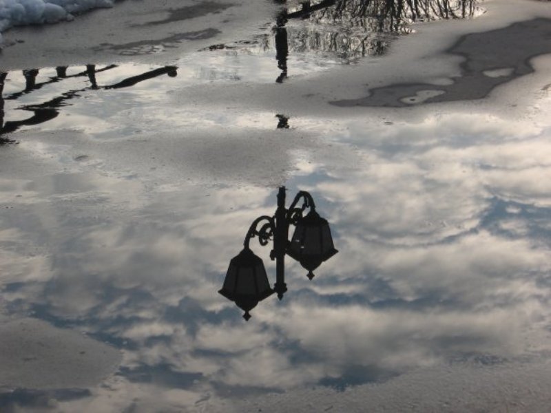 Street Lamp Reflection