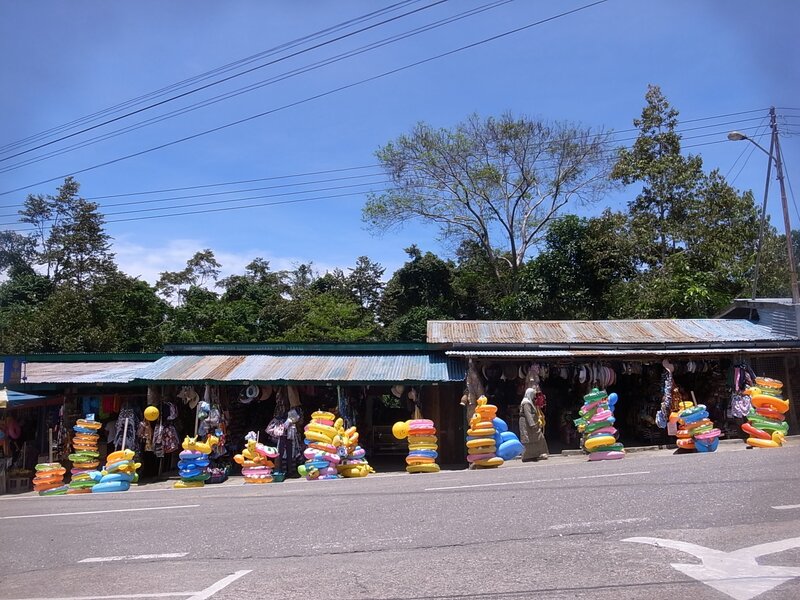 Street market with inflatable toys