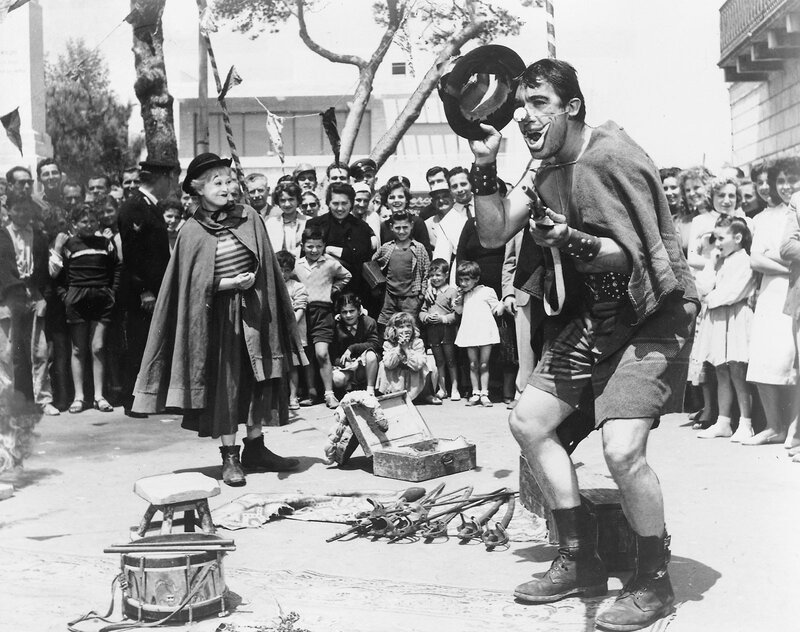 Street Performers with Audience