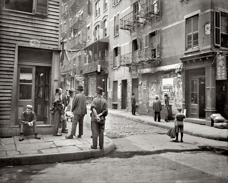 Street scene in Chinatown