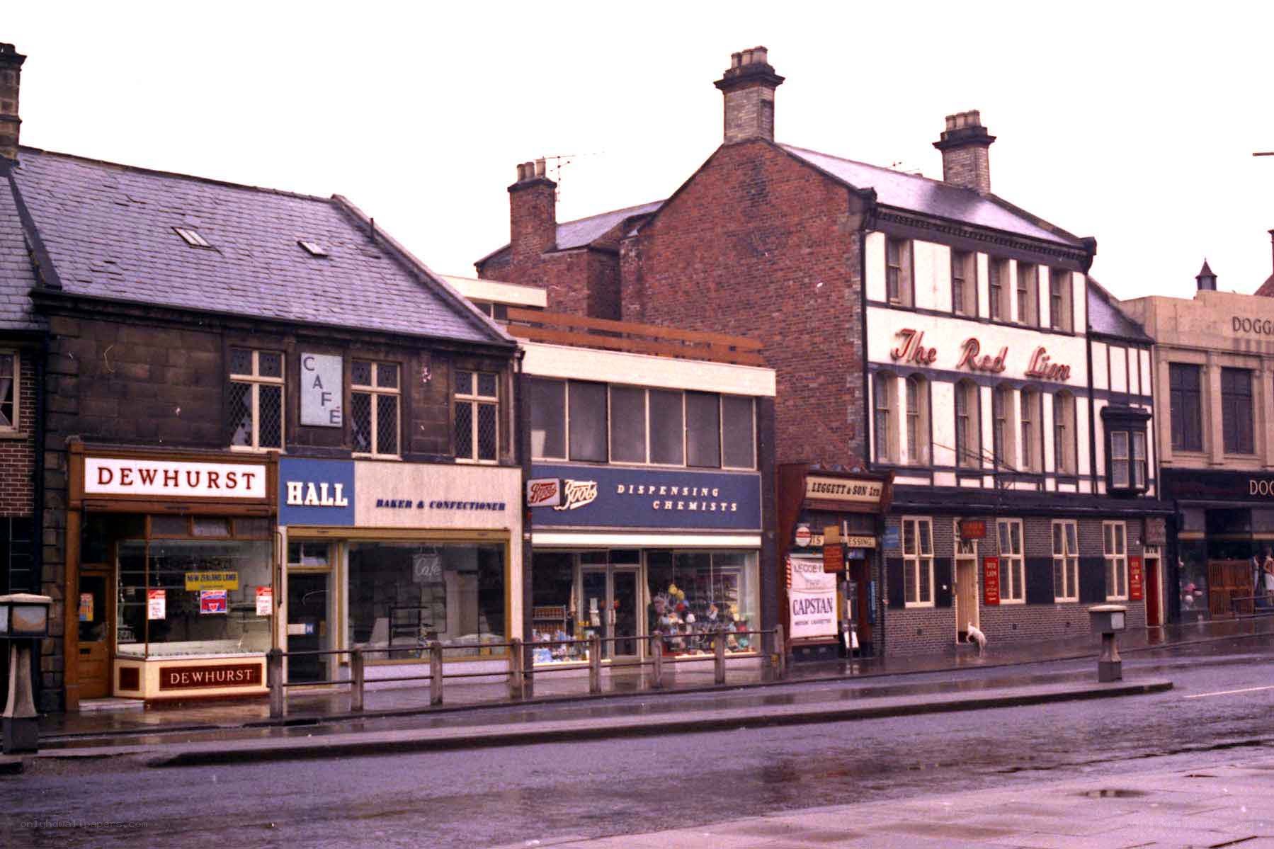 Street scene in Dewhurst