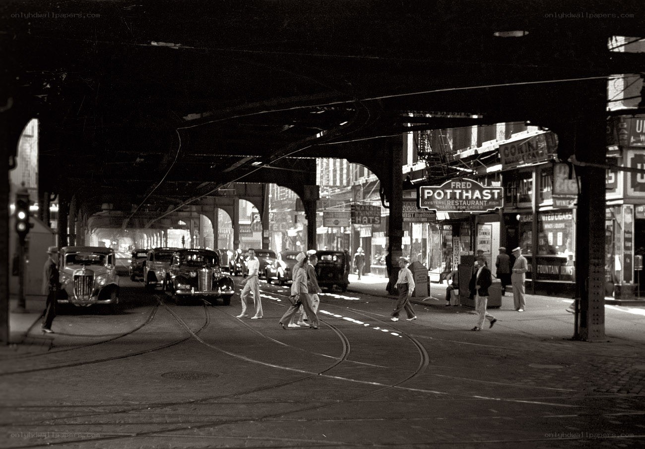 Street scene under elevated train