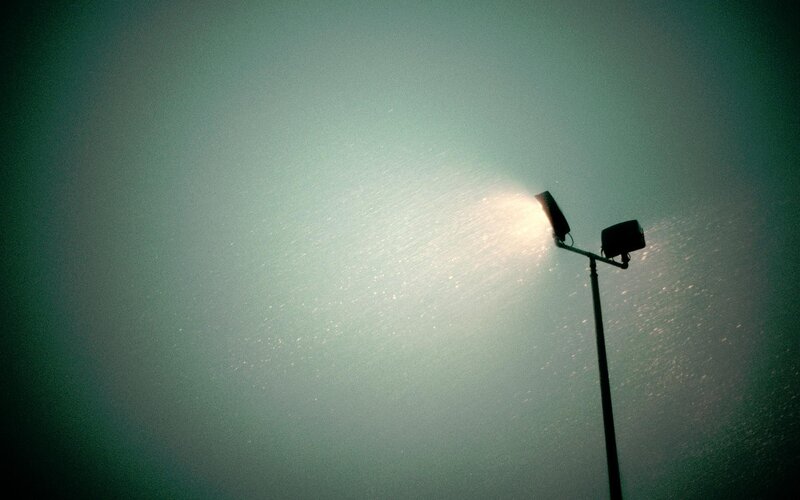 Streetlight in Fog — Green