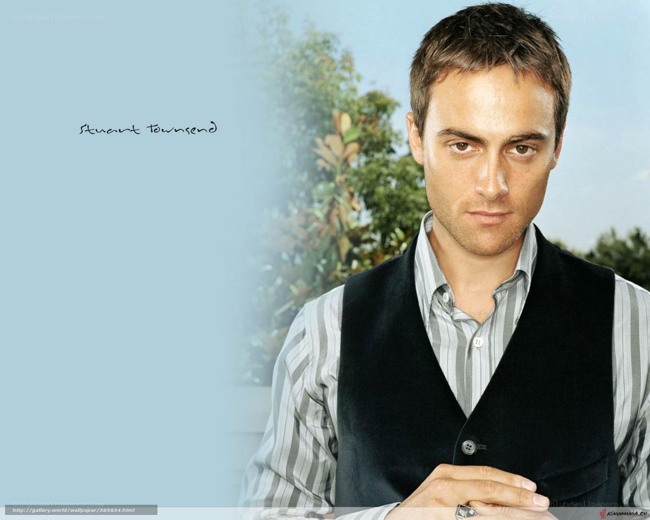 Stuart Townsend portrait