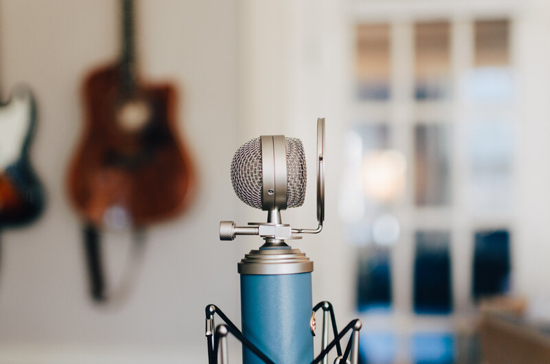 Studio microphone with guitar