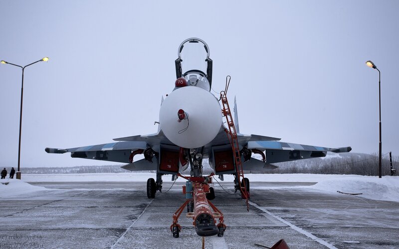 Su-27 fighter jet on tarmac