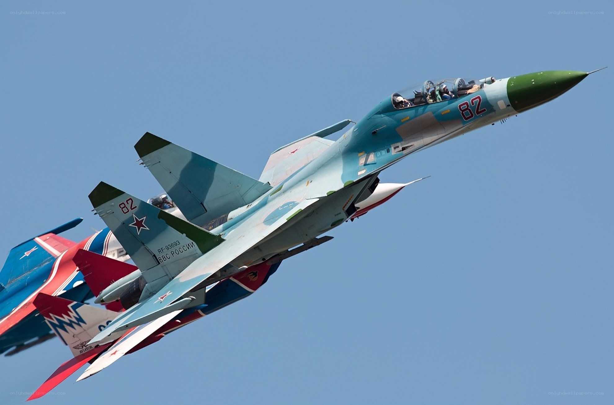 Su-30 fighter jets in formation