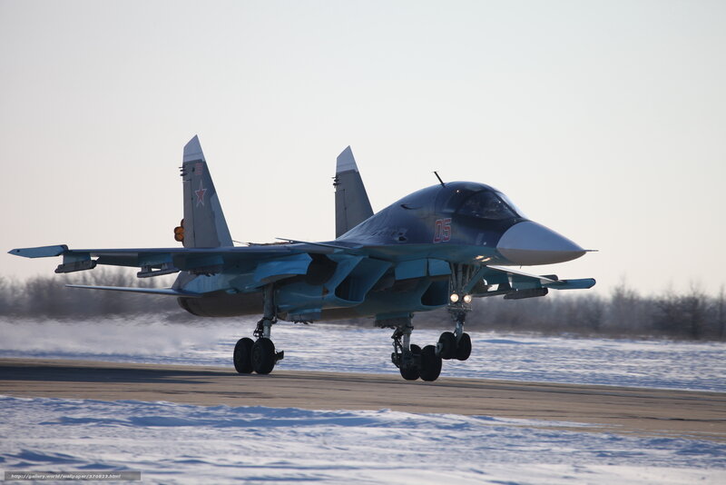 Su-34 Fighter Jet — Blue, Cold, Winter