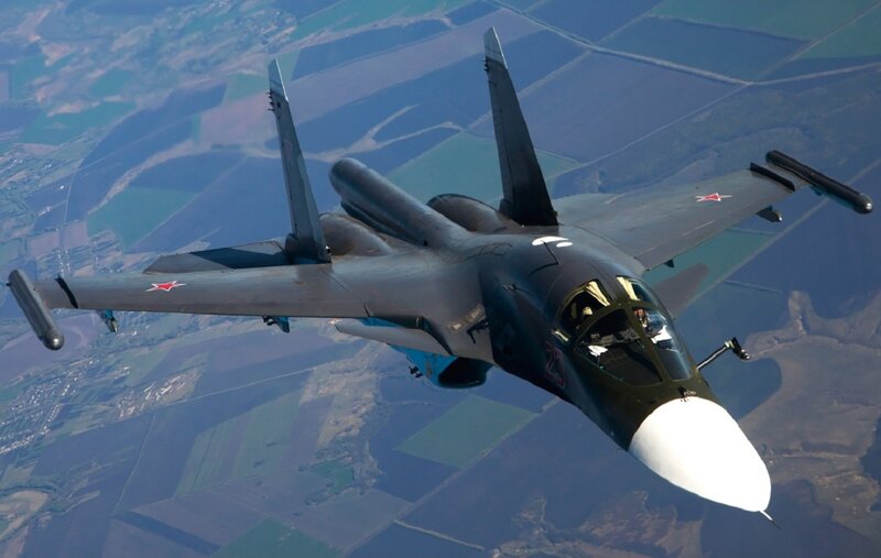 Su-34 Fighter Jet — Gray, Dynamic, Afternoon