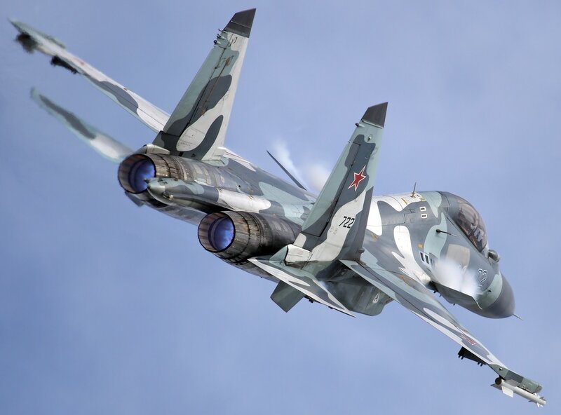 Su-34 fighter jet in flight