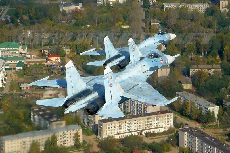 Su-34 fighter jets in formation