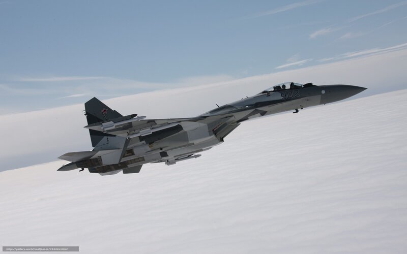 Su-35 Fighter Jet — Gray, Dramatic, Photograph