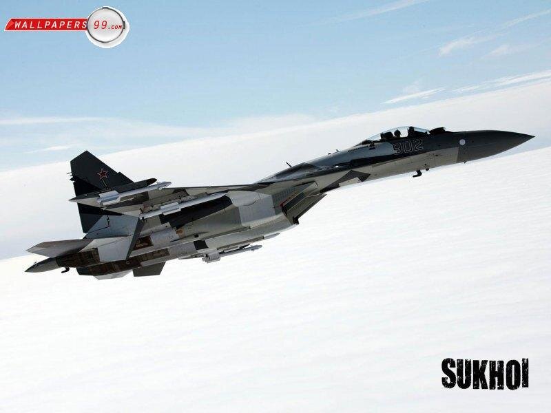 Su-35 Fighter Jet — Gray, Dramatic