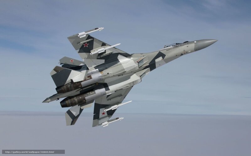 Su-35 fighter jet in flight