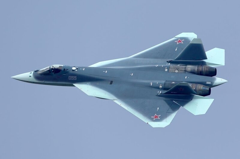 Su-57 Fighter Jet — Gray, Neutral
