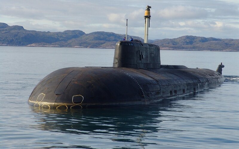 Submarine in Water — Black