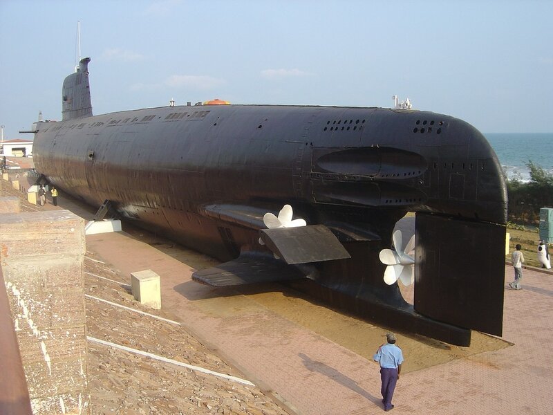Submarine on Display — Black