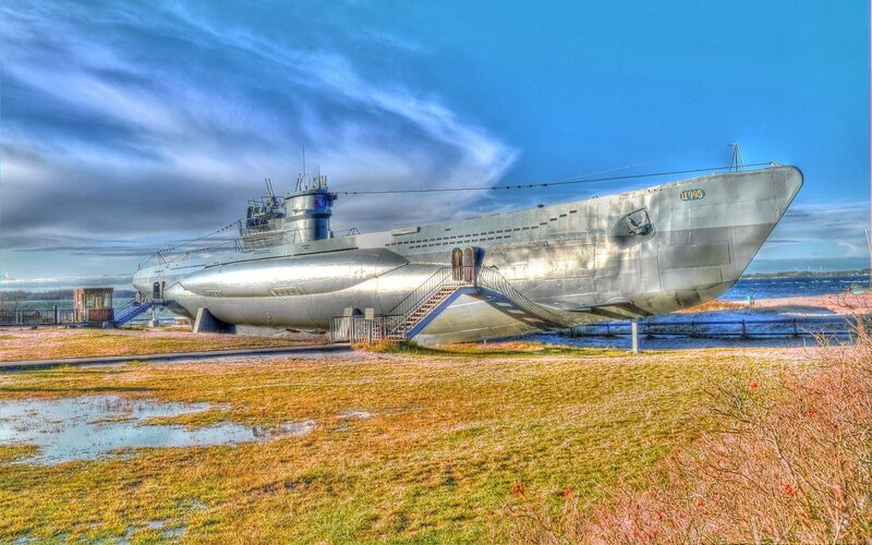 Submarine on Display — Blue