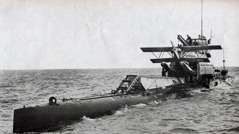 Submarine with Aircraft — Black