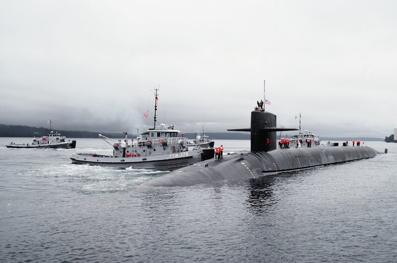 Submarine with Tugboats — Gray