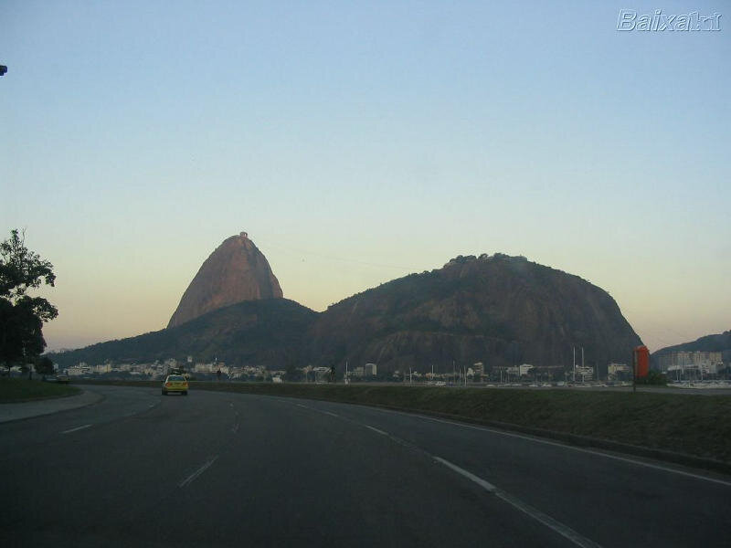Sugarloaf Mountain at dusk