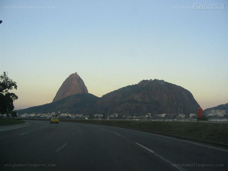Sugarloaf Mountain at dusk