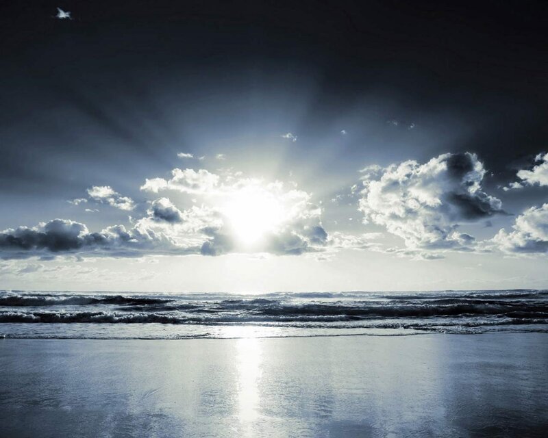 Sun over Ocean Waves — Blue, Dramatic