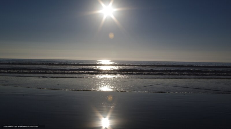 Sun over Ocean Waves — Blue, Serene, Afternoon