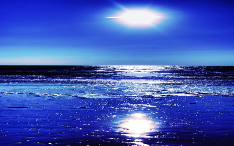 Sun over the ocean