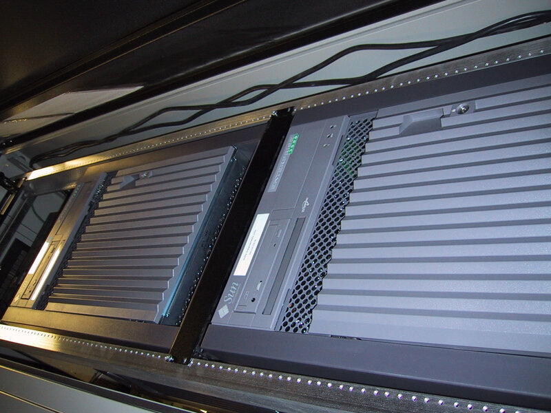 Sun server in rack