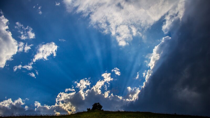 Sunbeams Through Clouds — Blue, Dramatic, Afternoon
