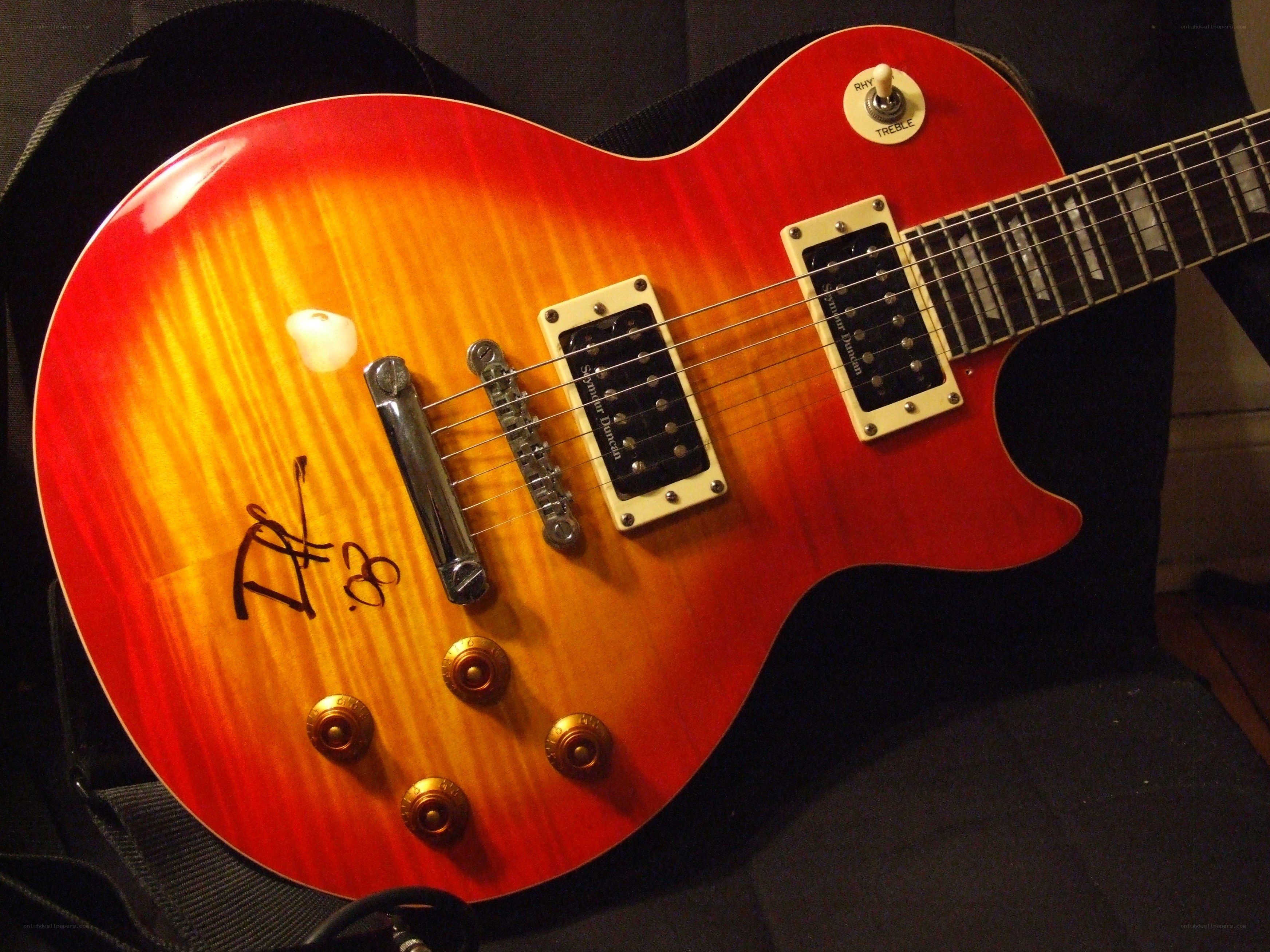 sunburst electric guitar