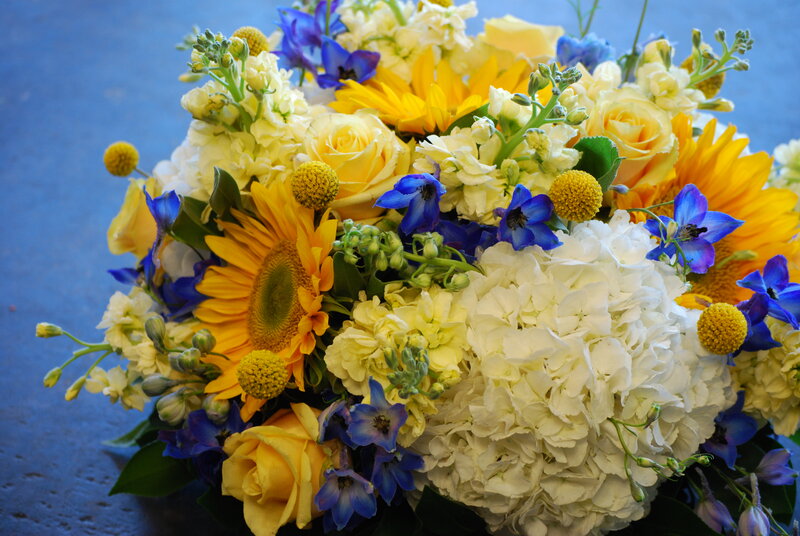 Sunflower and Rose Bouquet — Yellow, Bright