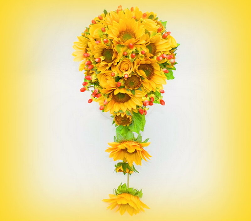 Sunflower Bouquet with Berries