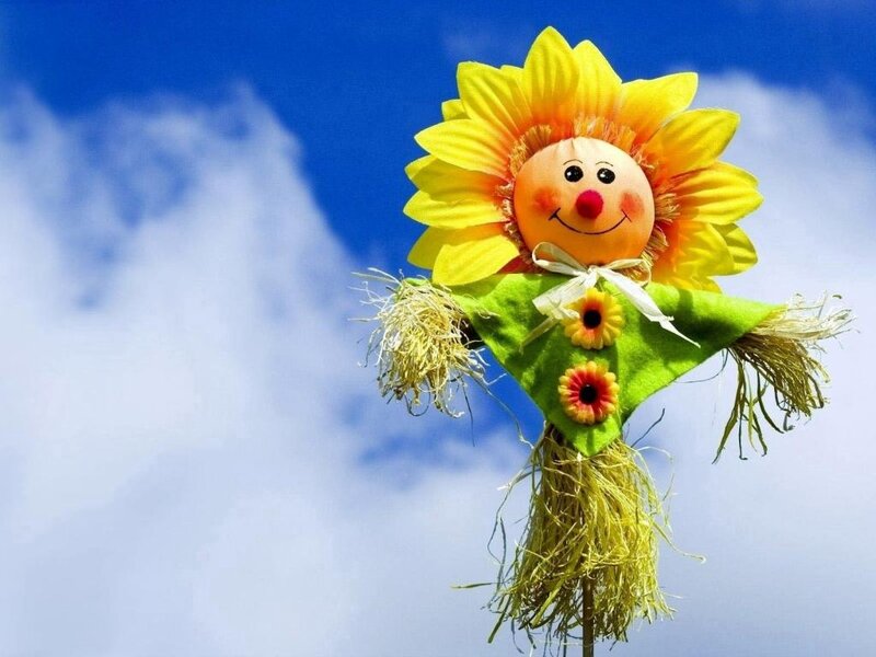 Sunflower-headed Scarecrow