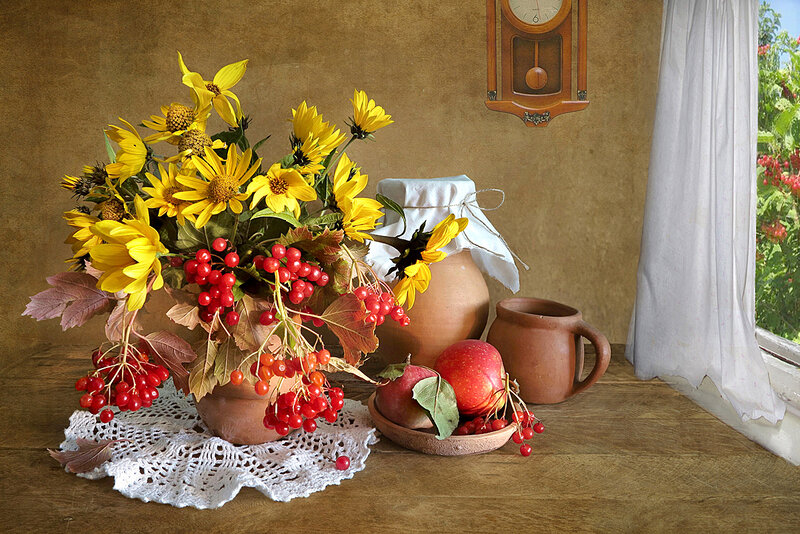 Sunflowers and Berries — Yellow, Calm