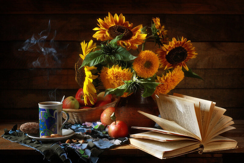 Sunflowers and Book — Yellow