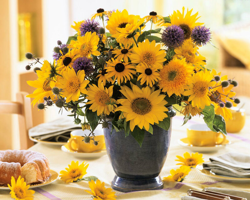 Sunflowers in a Vase — Yellow, Bright, Morning