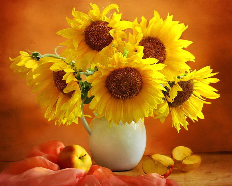 Sunflowers in a Vase — Yellow, Warm, Autumn, Photograph