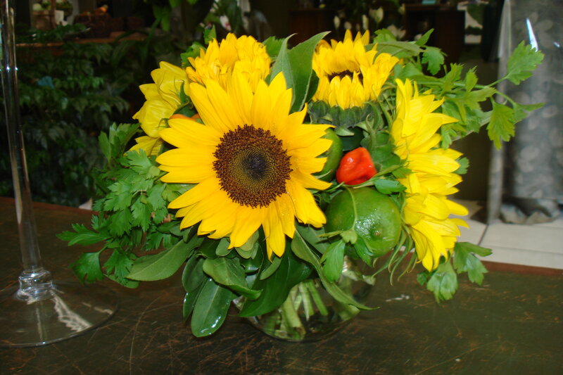 Sunflowers in Vase — Yellow, Bright