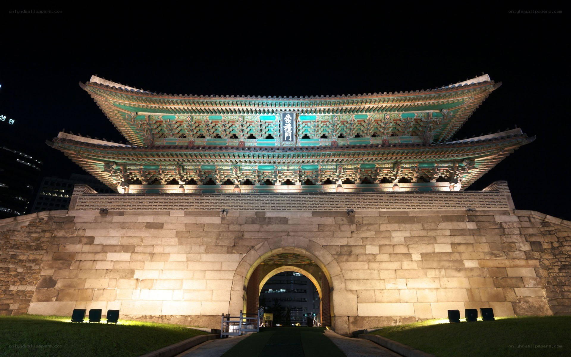 Sungnyemun Gate at night