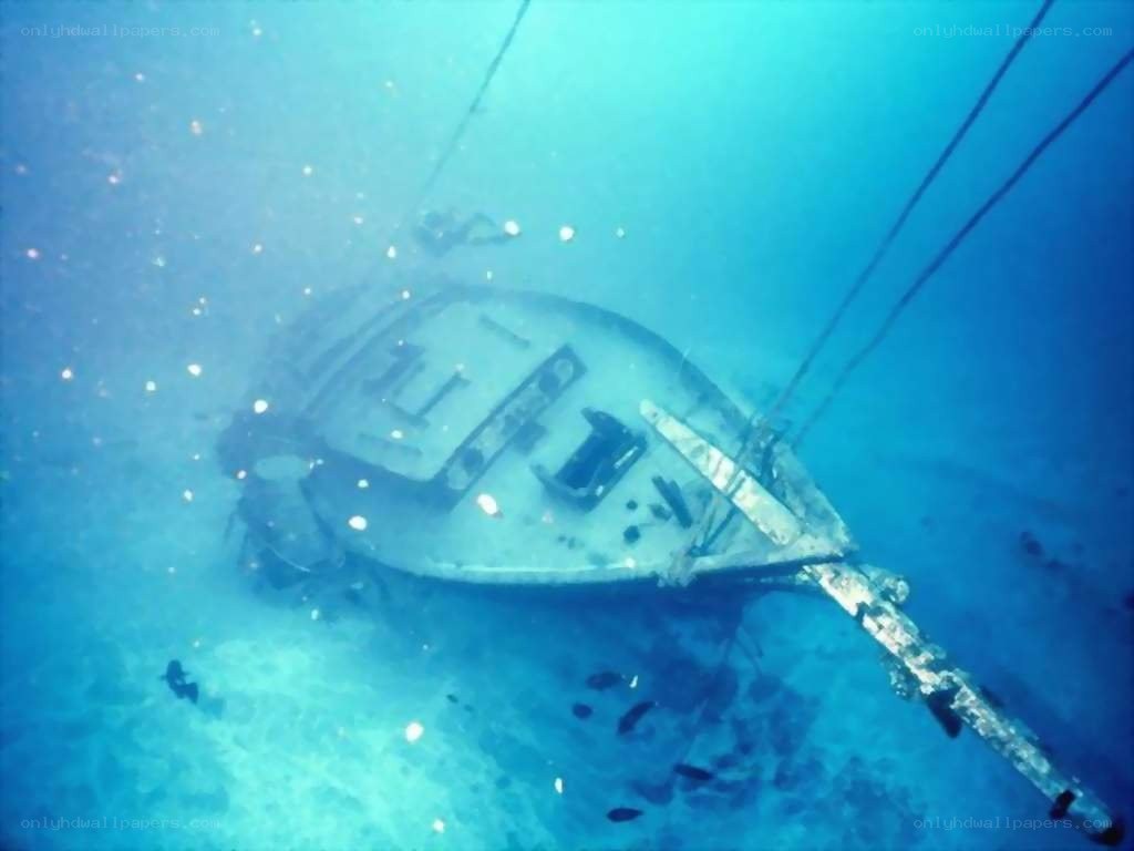 sunken boat underwater