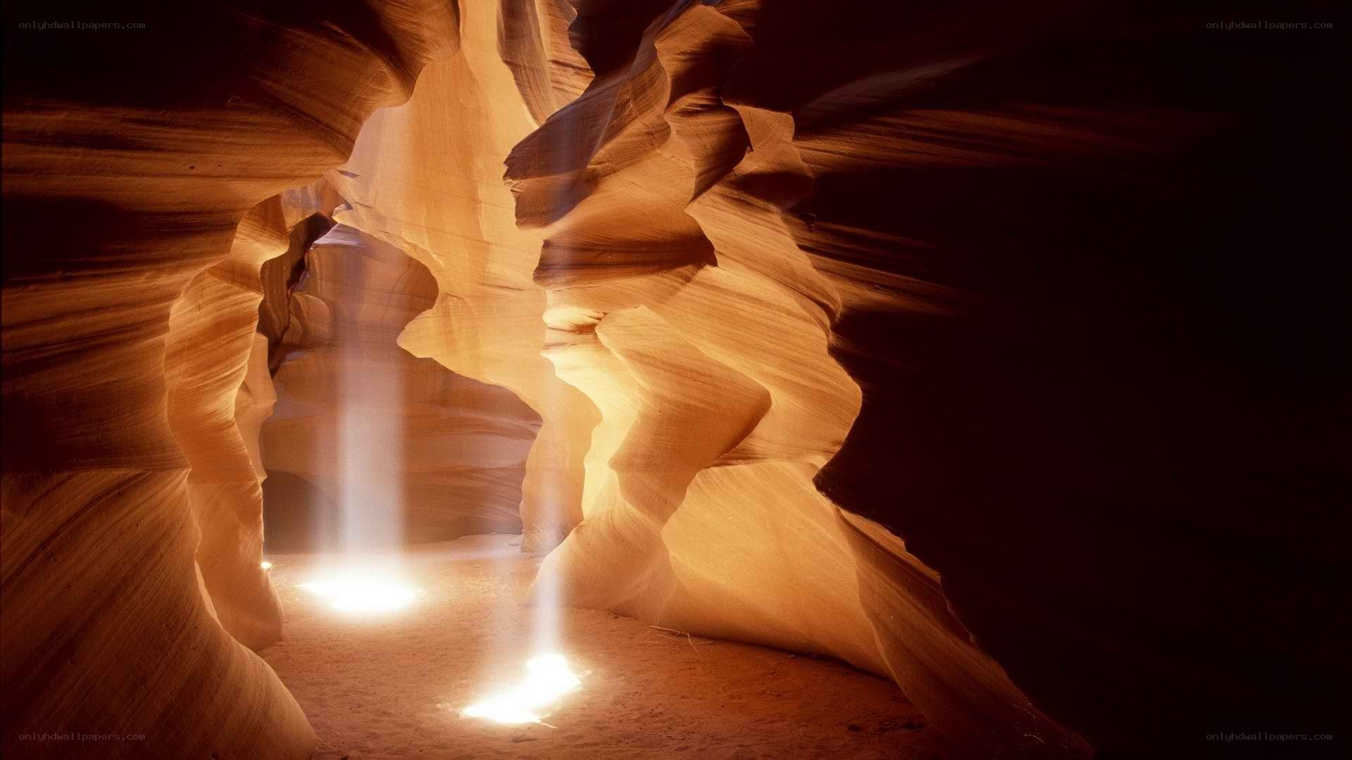 Sunlight beams in a canyon